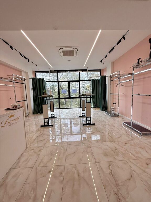 Business premises for rent Albanian Post Durres.