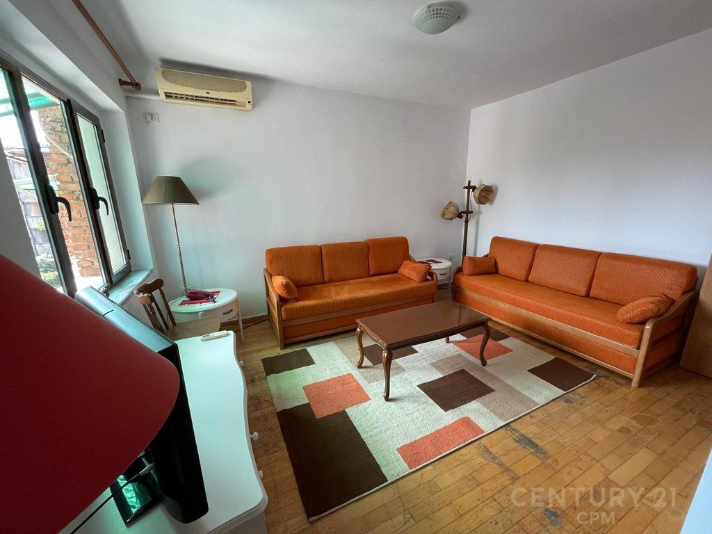 Appartamento 2+1 in affitto a Pazari Ri, Tirana - 550€ | 80 m²