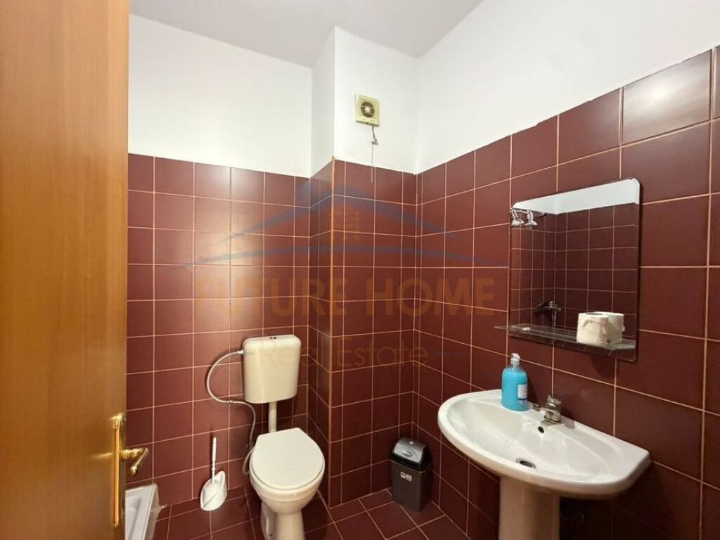 Shitet, Apartament 1+1, Unaza e Re