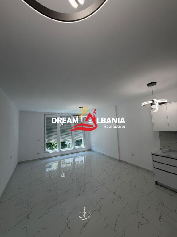 Apartment 1+1 for Rent near the Municipal Police-Tirana (42111592)