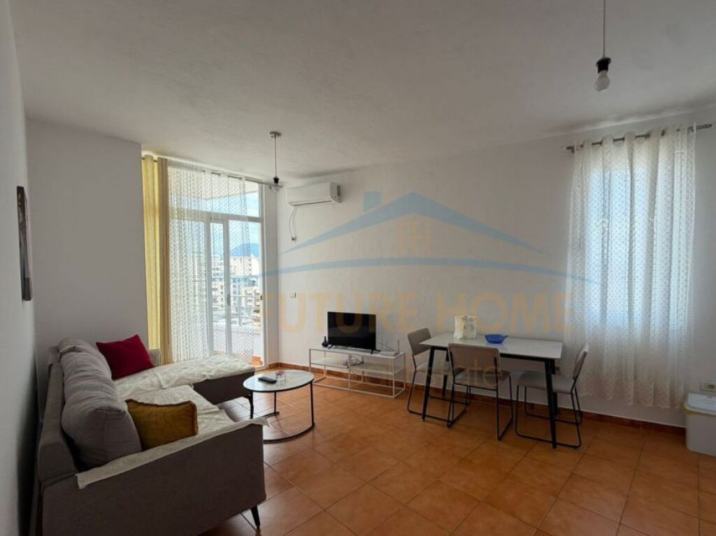 Shitet, Apartament 1+1, Unaza e Re