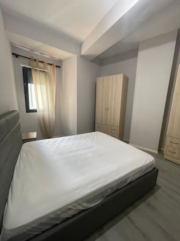 Appartamento 1+1 in affitto rotonda Astiri