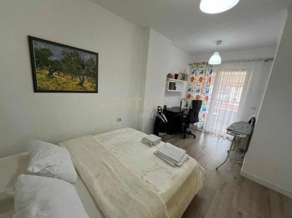 Appartamento 2+1+2 in Affitto a Brryl, Completamente Arredato