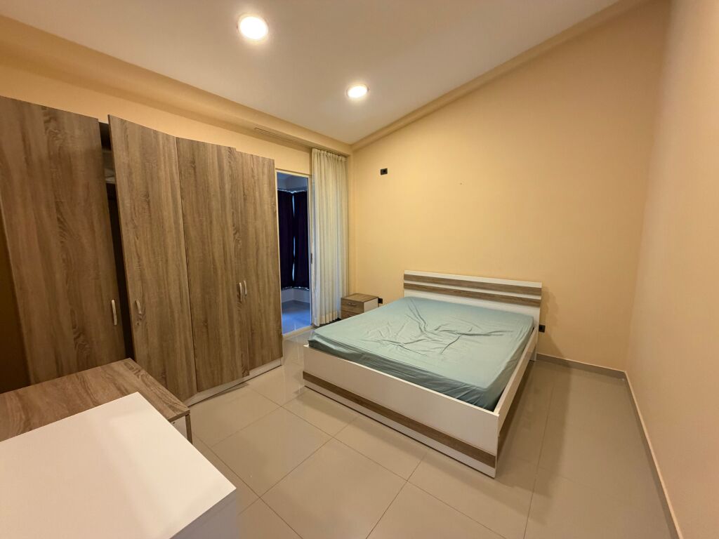 Appartamento 1+1 in affitto a Sauk  📍 Posizione: Sauk 🏢 Piano: 2 🏠 Tipologia: 1+1 💶 Prezzo: 400€ / mese (non trattabile)  