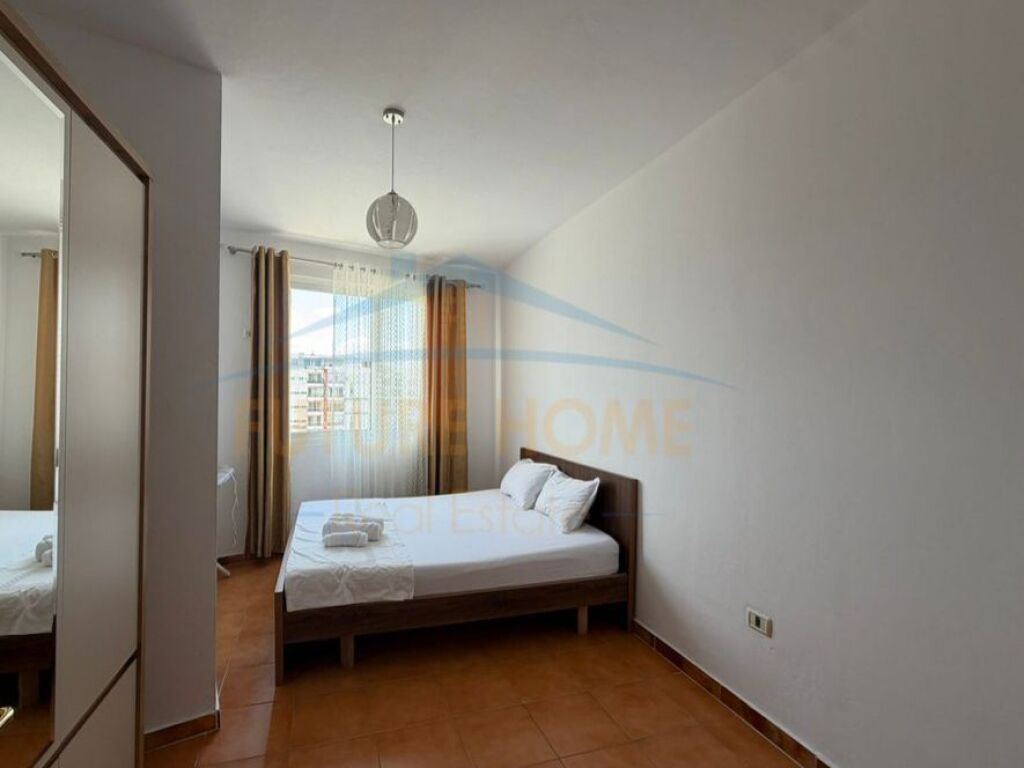 Shitet, Apartament 1+1, Unaza e Re