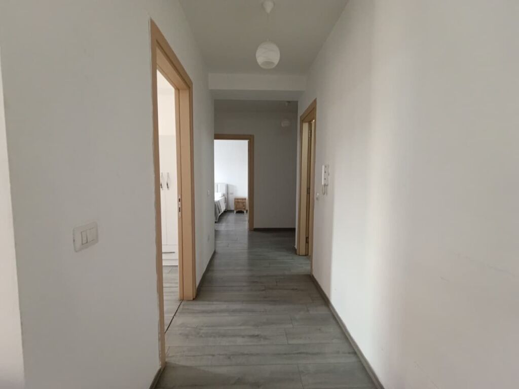 Appartamento 2+1+2 bagni in affitto, 21 Dhjetori!