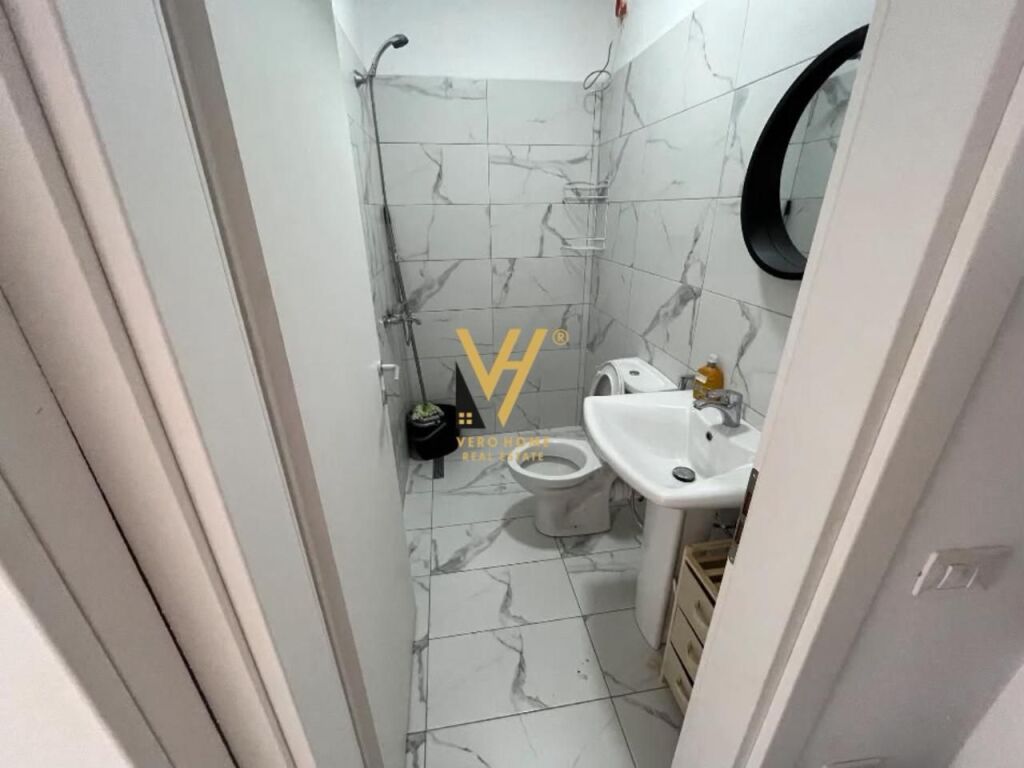 DA APPARTAMENTO 1+1+BLK IN AFFITTO A QSUT 40.000 LEKE