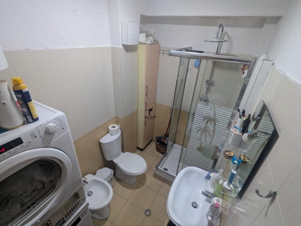 MONOLOCALE IN AFFITTO 40M2 PAZARI I RI 50.000 LEKE FH-77304