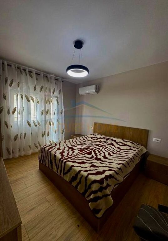 Affitto,Appartamento 1+1,Piazza Willson,Tirana