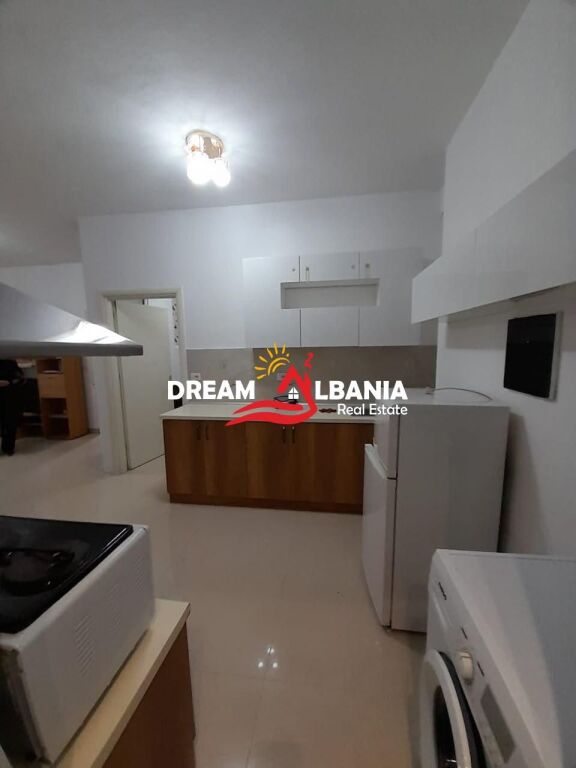 Rent apartment 1+1 in Don Bosko, near Viva Market, Tirana (ID 42111591).