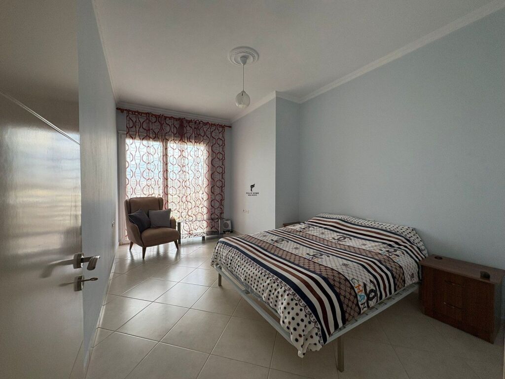 VENDESI APPARTAMENTO 2+1 GIARDINO BOTANICO 275.000 EURO FH-77295