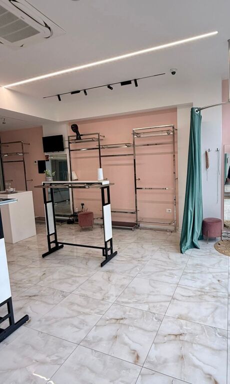 Business premises for rent Albanian Post Durres.