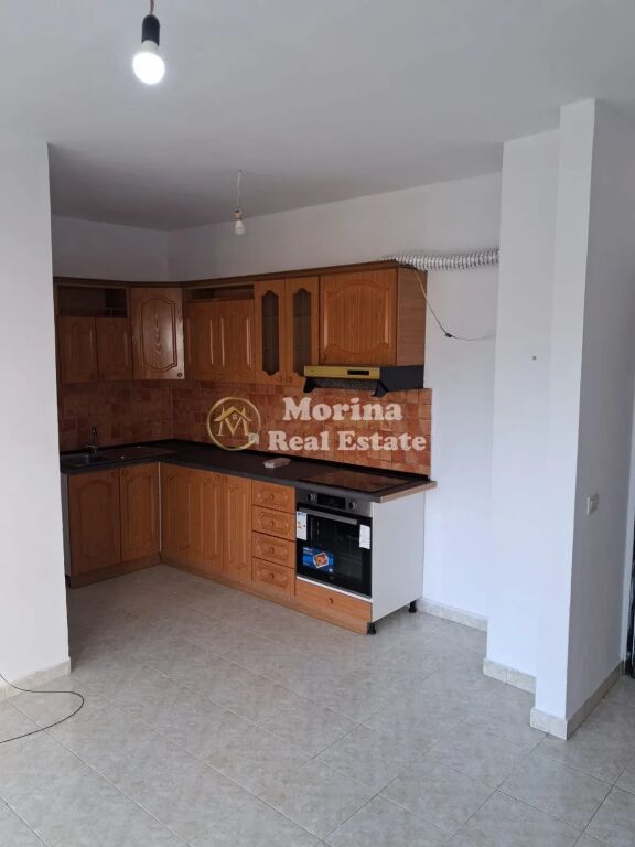 Affitto | Apartament 1 + 1 | Ish Fusha e Aviacionit | 400 €/mese