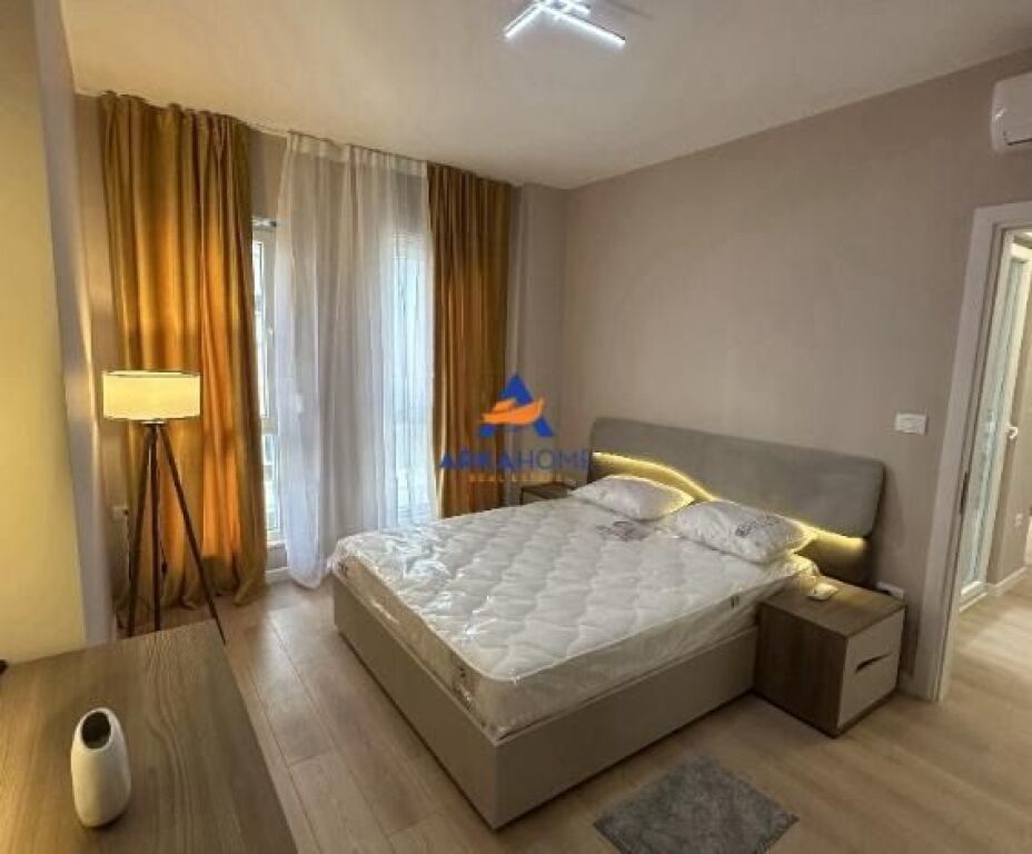 AFFITTASI APPARTAMENTO 1+1+BALCONE "UNIVERS CITY" 43.000 LEKE