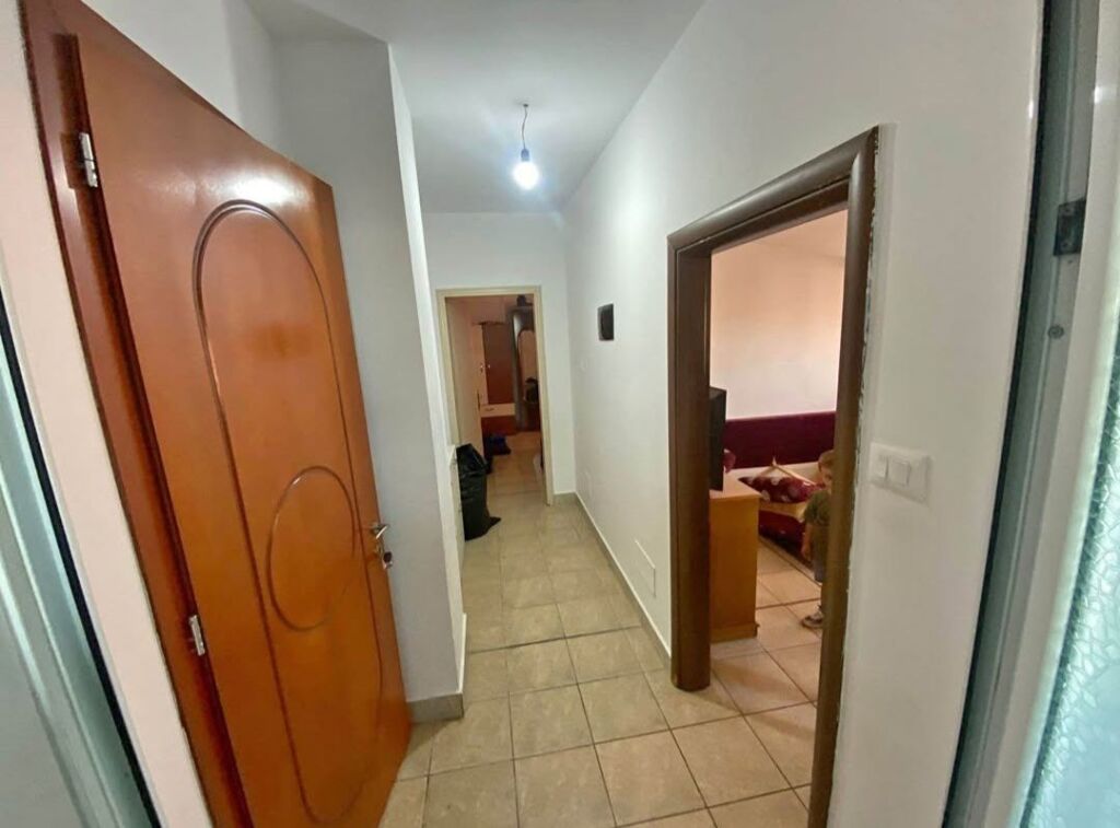 JEPET APARTAMENT 1+1 ME QERA - QENDER KAMEZ