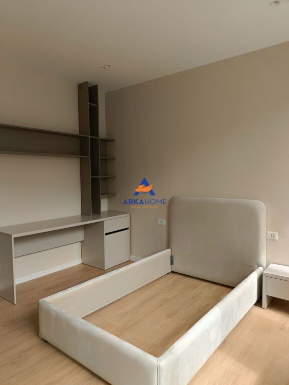 VILLA PREMIUM IN AFFITTO "RESIDENZA GREEN VALLEY, LAGO ASCIUTTO" 3000 EURO