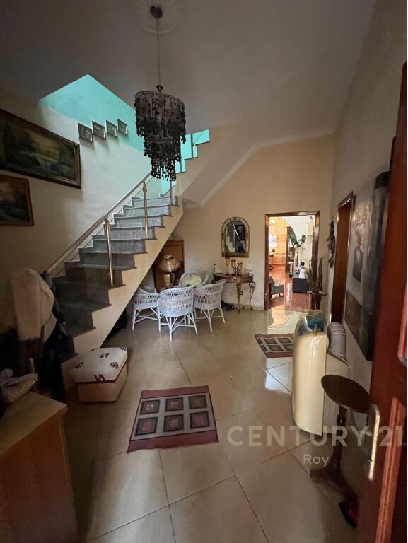 OKAZION **SHITET SHTEPI PRIVATE NE SHKOZET,DURRES!! 650€/m2**