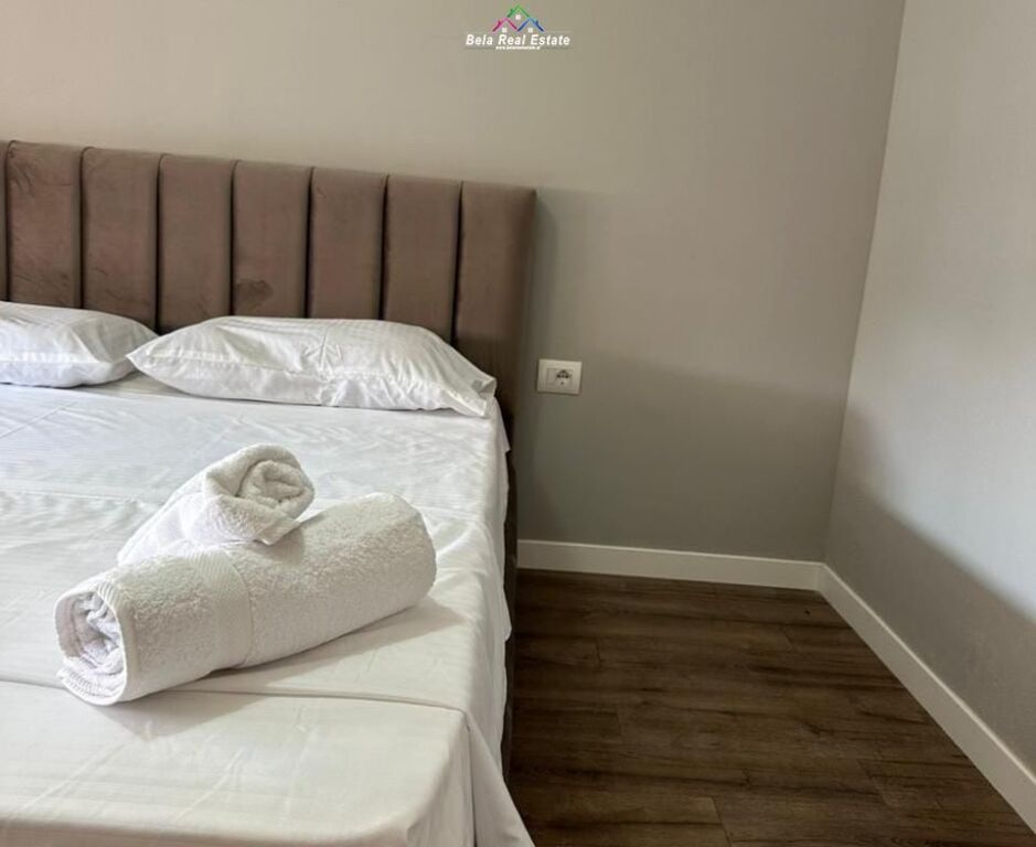 Apartament Me Qera 1+1 Tek Pazari i Ri (ID B2101737) Tirane