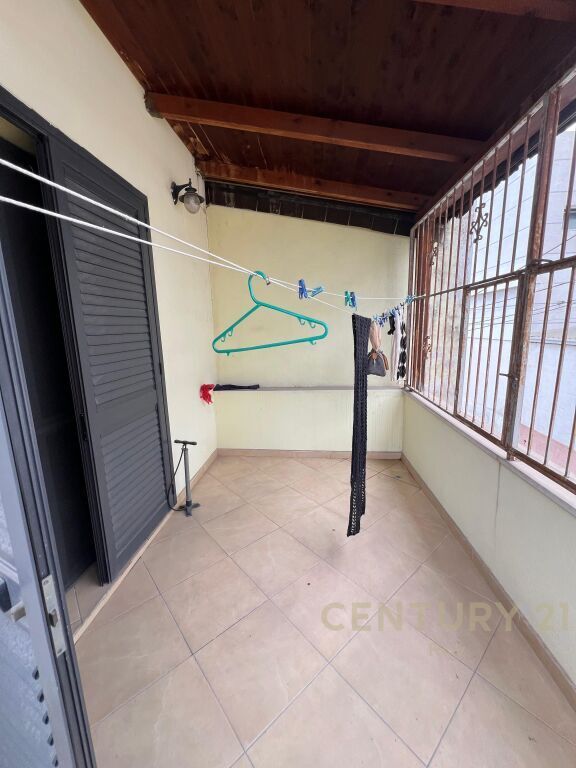 OKAZION **SHITET SHTEPI PRIVATE NE SHKOZET,DURRES!! 650€/m2**