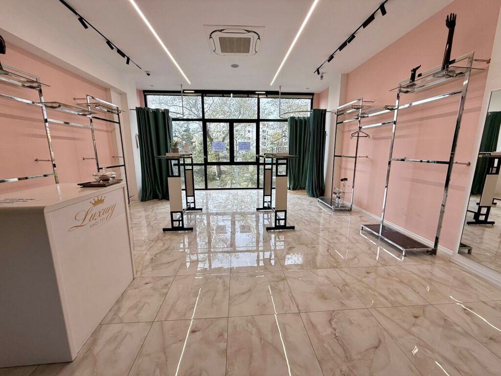 Business premises for rent Albanian Post Durres.