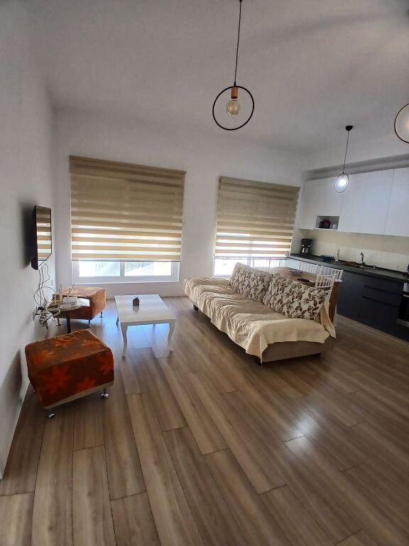 Affittasi 2+1+ balcone