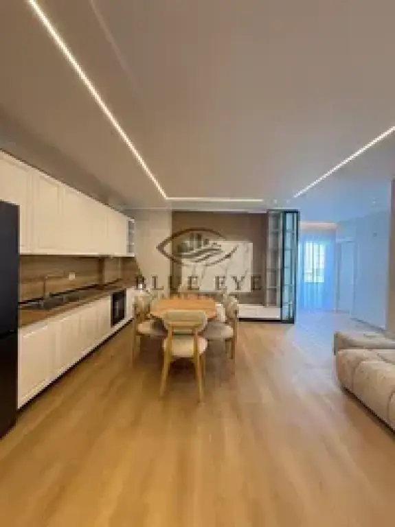Apartament 2+1 Për Shitje në Golem, Durrës