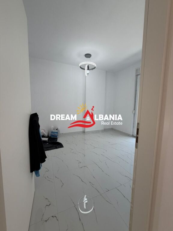 Apartment 1+1 for Rent near the Municipal Police-Tirana (42111592)