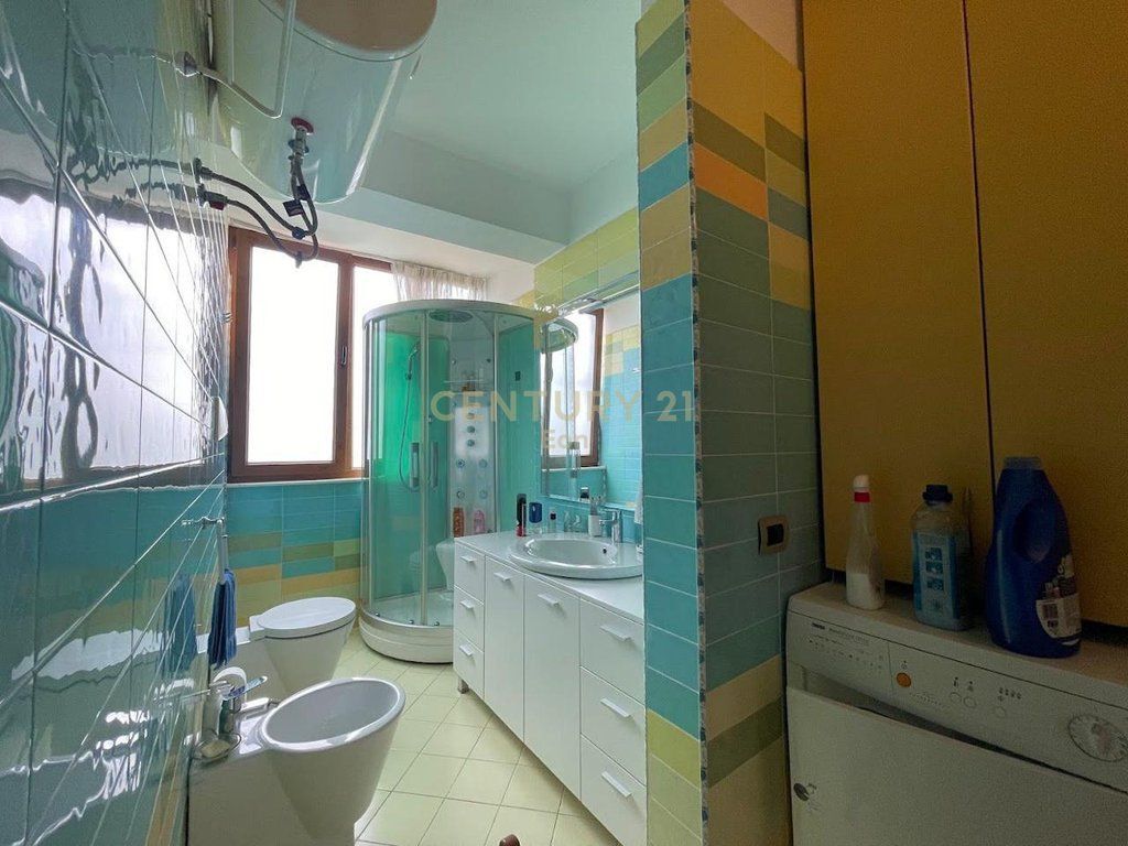 Duplex In Vendita a Golem, Durrës 50 M dal Mare !!