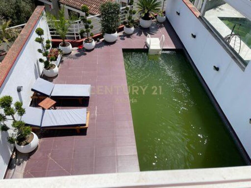 AFFITTO, VILLA MODERNA CON PISCINA E CORTILE, RESIDENZA KODRA E DIELLIT 1.