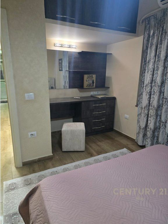 JEPET APARTAMENT 2+1 NE QENDER DURRES!!