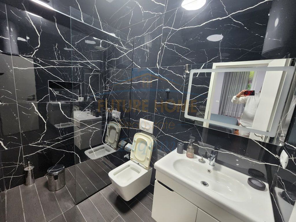 Rent, Apartment 2+1, Dry Lake, Tirana.