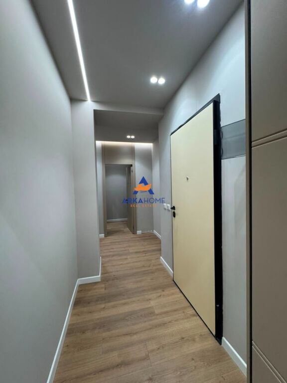 APPARTAMENTO DI LUSSO IN VENDITA 2+1+2 BALCONE "GARDEN BUILDING, VIA KAVAJËS" 504.900 EURO