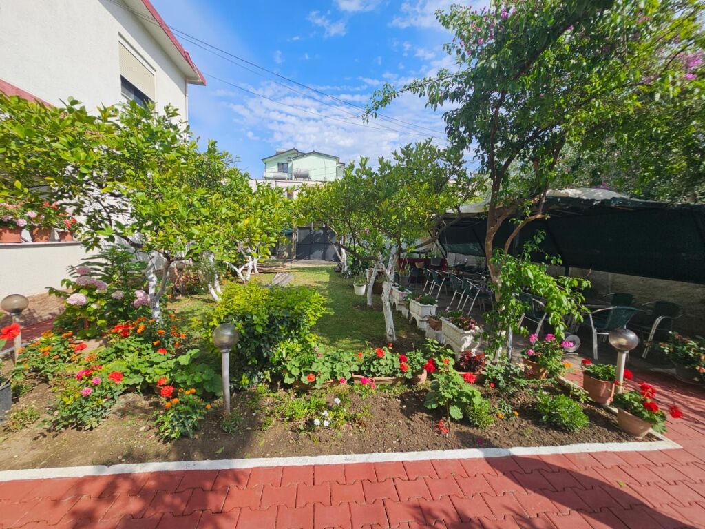🏡 SHITET GODINË MULTIFUNKSIONALE – IDEALE PËR HOTELERI, AZIL OSE BIZNES AKOMODIMI