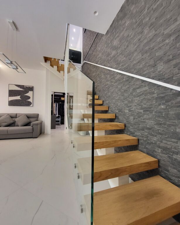 📌 Attached villa for sale
