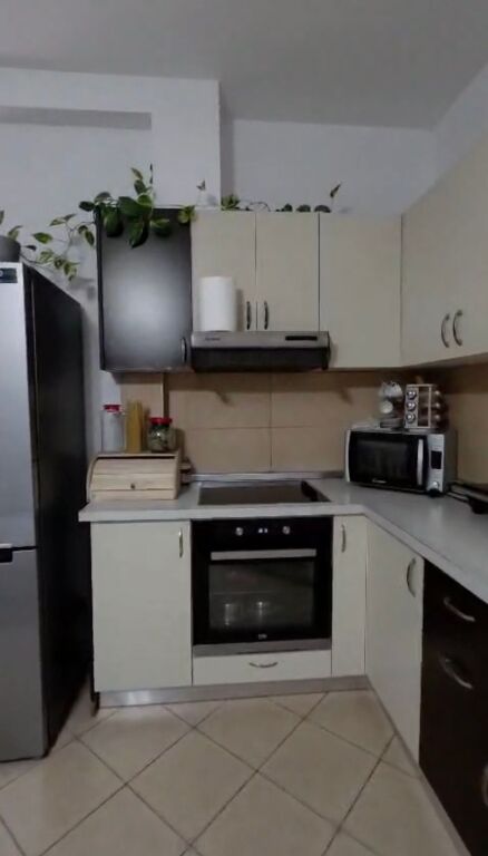 APARTAMENT 2+1+VERANDE NE SHITJE NE FRESK