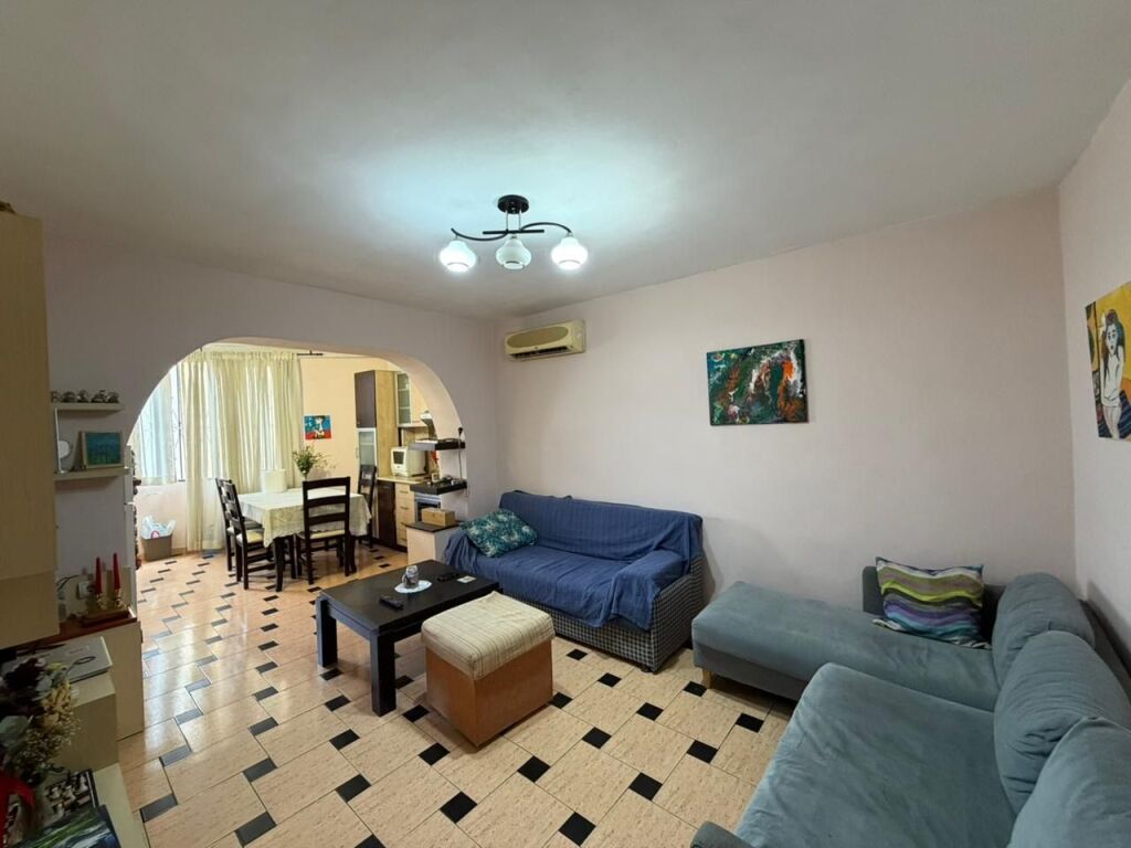 Apartament 2+1 ne shitje tek Oxhaku!