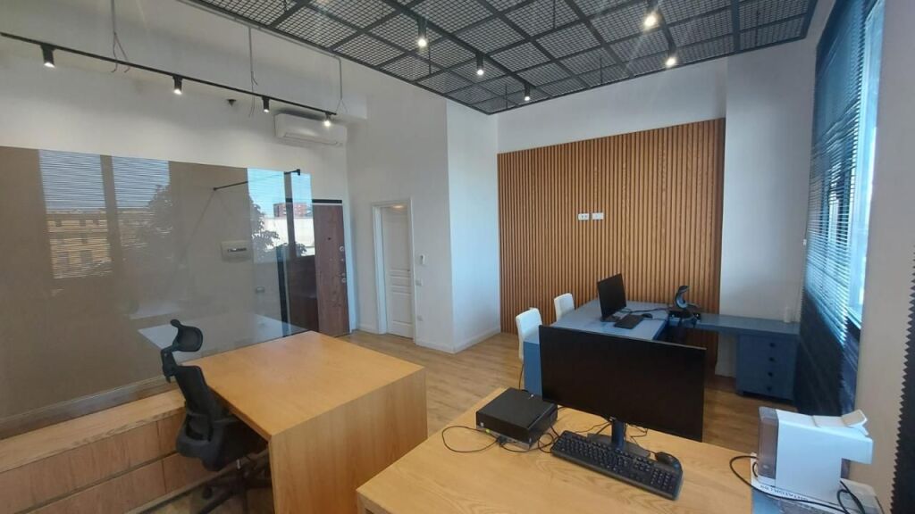 SUPER OCCASIONE AMBIENTE COMMERCIALE IN VENDITA OXHAKU