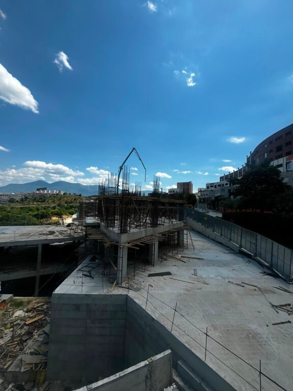🏡 Apartament 2+1+2 për Shitje – Kodra e Diellit 2 (Lindje)