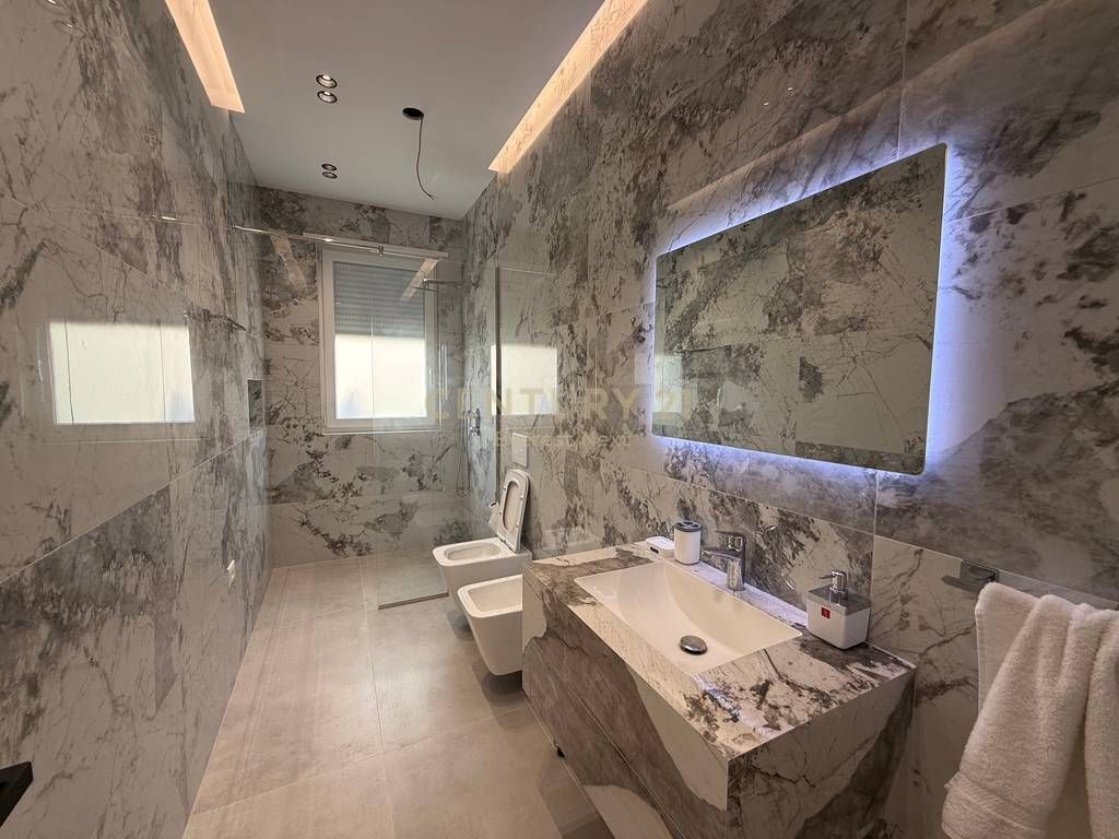 Villa di lusso in affitto vicino al lago Prusit