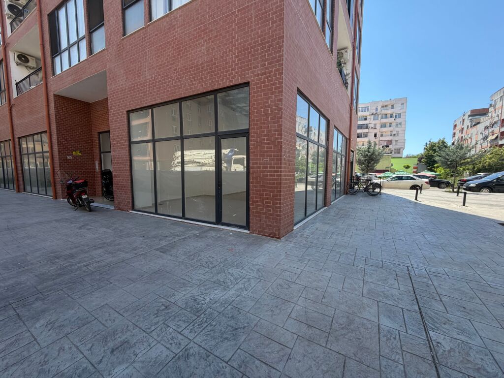 Locale in affitto, 60 m2, nuovo viale, 1000 euro