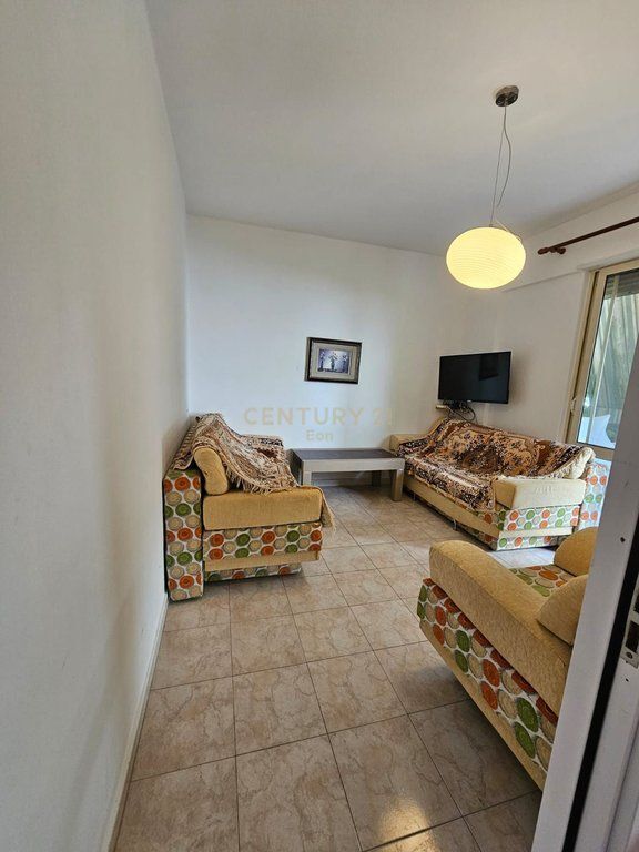 VENDESI APPARTAMENTO 2+1 VICINO A SHKEMBI KAVAJES !