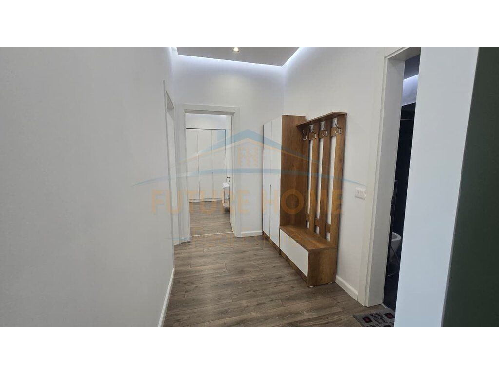 Affitto, Appartamento 2+1, Via Thesarit, Fresku, Tirana.