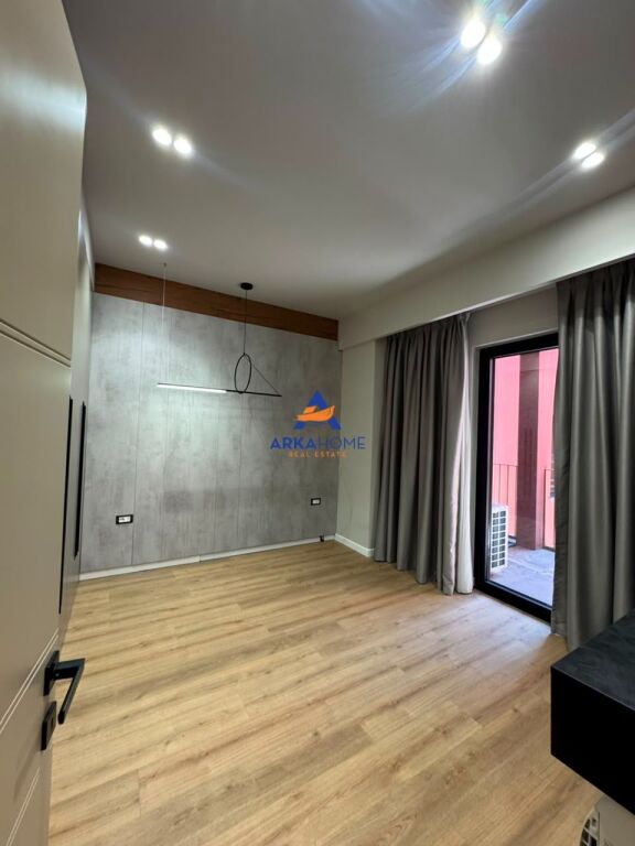 APPARTAMENTO DI LUSSO IN VENDITA 2+1+2 BALCONE "GARDEN BUILDING, VIA KAVAJËS" 504.900 EURO