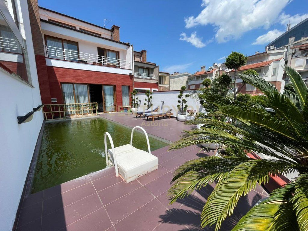RENT, MODERN VILLA WITH POOL AND YARD, KODRA E DIELLIT RESIDENCE 1.