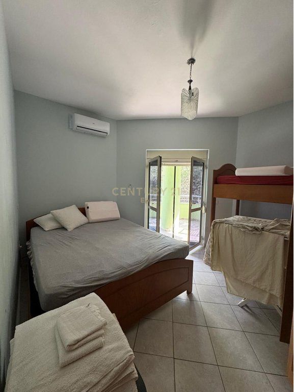 Appartamento 2+1 in Vendita a Qerret, Durazzo con vista mare !