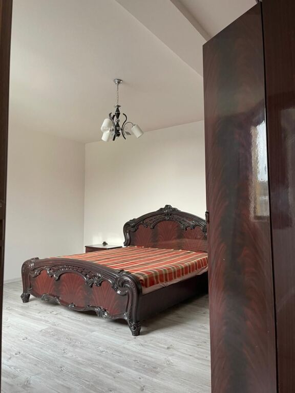 Apartament 2+1 me qira në Spitallë – 130 m²