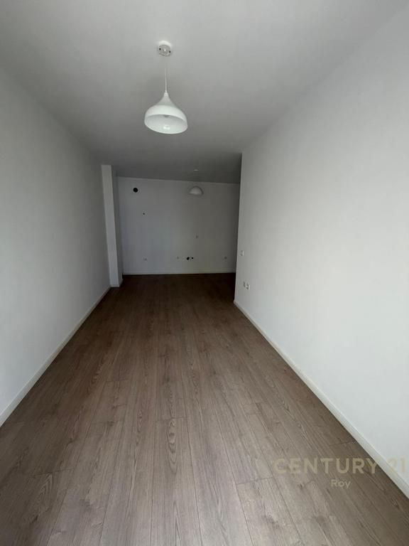 ESCLUSIVO ! APPARTAMENTO 1+1 IN VENDITA A SHKEMBI I KAVAJES !