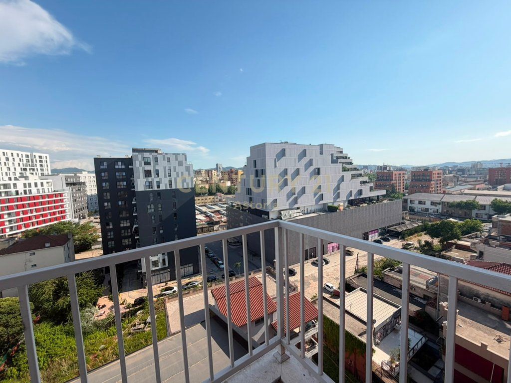 5 MAJI apartament modern 1+1, i pa banuar më parë