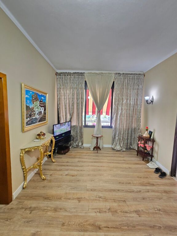 🏡 SHITET GODINË MULTIFUNKSIONALE – IDEALE PËR HOTELERI, AZIL OSE BIZNES AKOMODIMI