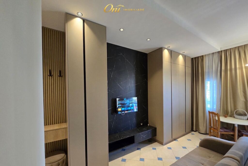 JEPET GARSONIERE ME QERA 50M2 ASTIR